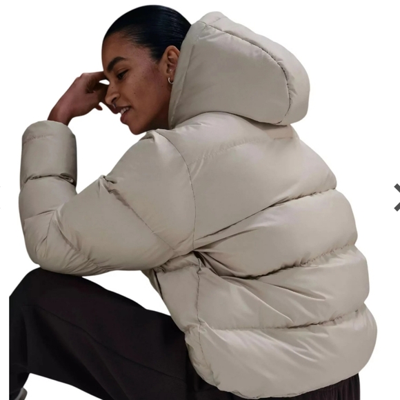 NIKE WOMEN'S Jackets & Blazers - Women's Nike Cream Puffer Jacket